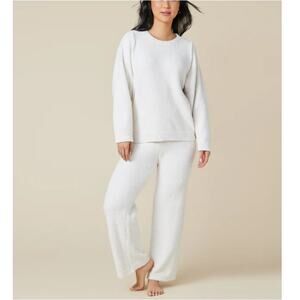 Softies Women's Almond Marshmallow Reverse Seam Crew Neck Lounge Set XS